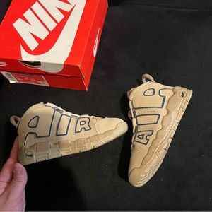Nike Air More Uptempo toddler size 9c